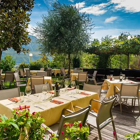 Hotel Ansitz Am Eck By Pernhof Termeno
