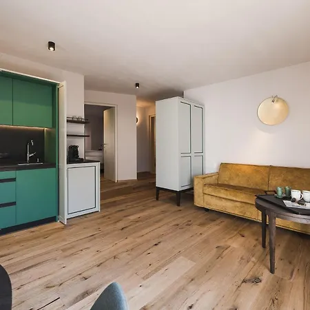 Hotel Ansitz Am Eck By Pernhof 2*