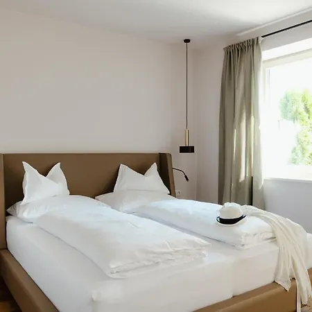Ansitz Am Eck By Pernhof Hotel