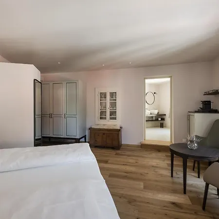 Ansitz Am Eck By Pernhof Hotel Termeno