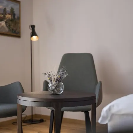 Ansitz Am Eck By Pernhof Hotel Termeno